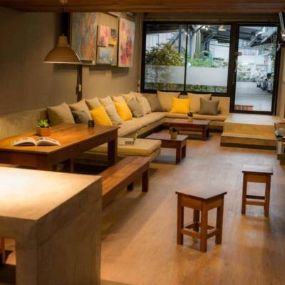 In a Box Hostel (55/39 Soi Kolit, Phayathai Road, Ratchathewi 10400 Bangkok)