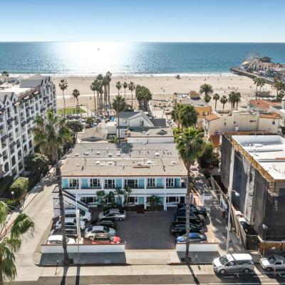 Sea Blue Hotel (1670 Ocean Avenue CA 90401 Los Angeles)