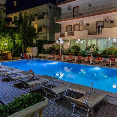 Hotel Beverly (Via Portofino, 2 47924 Rimini)