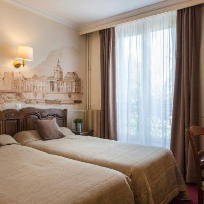 Familia Hotel (11 Rue des écoles 75005 Paris)