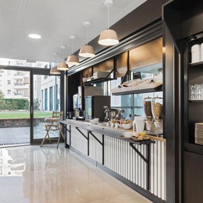 B&B HOTEL Lyon Centre Part-dieu Gambetta (93 cours Gambetta 69003 Lyon)