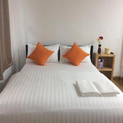 Happy Hostel (235/54 Soi. Saranakhom 7, Si Kan, Don Mueang, Bangkok 10210 Bangkok)