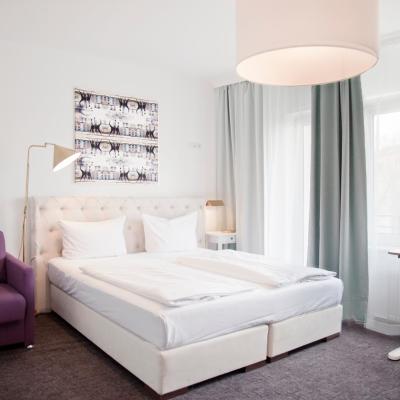 Les Nations (Zinzendorfstr. 6 10555 Berlin)