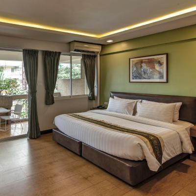 Stable Lodge - SHA Certified (39 Sukhumvit Rd, Soi 8 10110 Bangkok)