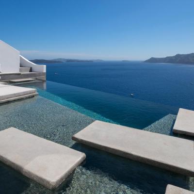 Echoes Luxury Suites (Oia Santorini 84702 Oia)