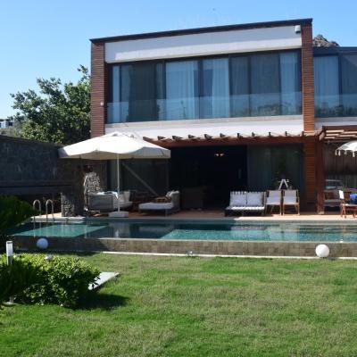 Villa No 5 (Dirmil Mahallesi, Sendogan Caddesi, 126 Sokak, No:5, Yalikavak, Bodrum 48990 Bodrum)