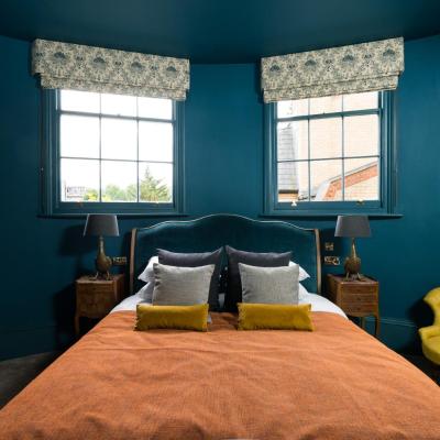 Aragon House (247 New King's Road Parson's Green SW6 4LS Londres)