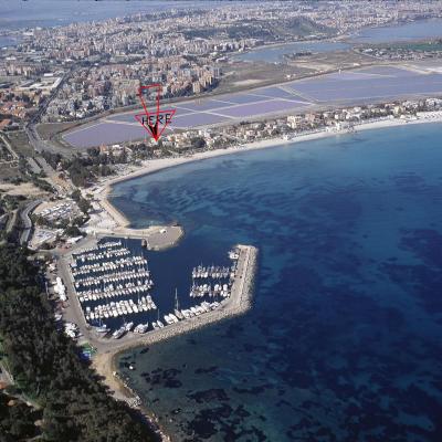Lewis Rooms Poetto Beach (Via Capri 3 09125 Cagliari)