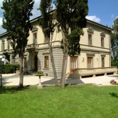 Residence Michelangiolo (Viale Michelangiolo 21 50125 Florence)