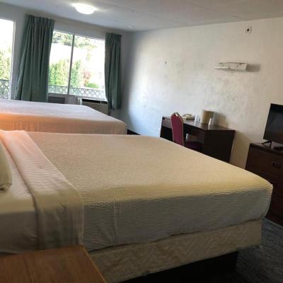 Portland Super Value Inn (5205 North Interstate Avenue OR 97217 Portland)