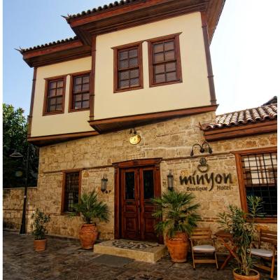 Minyon Hotel (Kılınçaraslan Mahallesi, Tabakhane Sok. No: 31 Kaleiçi / Antalya 07100 Antalya)