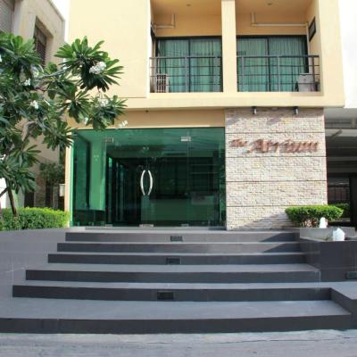 The Atrium Ratchada 13 (208 Soi Ratchada 13, Dindaeng 10400 Bangkok)
