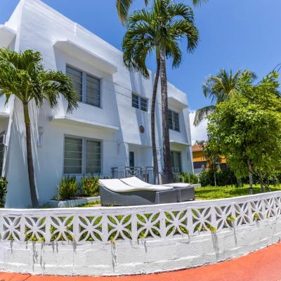 Seaside All Suites Hotel (7500 Collins Avenue FL 33141 Miami Beach)