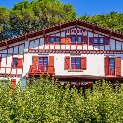 Hotel Bellevue (36 Boulevard de Général Leclerc 64700 Hendaye)