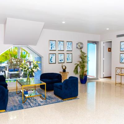 Aqua Hotel & Suites (1530 Collins Avenue FL 33139 Miami Beach)