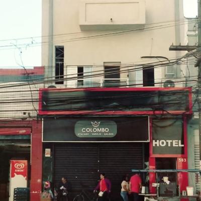 Royal Hotel (563 Avenida Celso Garcia Próximo ao Templo de Salomão 03015-000 São Paulo)
