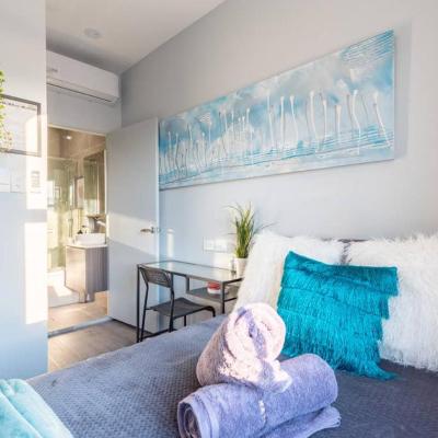1 Private Double Bed with En-suite Bathroom in Sydney CBD near Train UTS DarlingHar&ICC&C hinatown - ROOM ONLY ( 2010 Sydney)