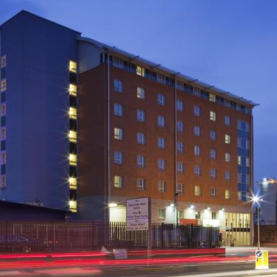 Holiday Inn Express London Limehouse, an IHG Hotel (469 - 475 The Highway Road, Limehouse E1W 3HN Londres)