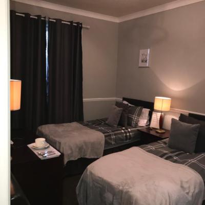 The Ocean Inn (7 South Fort Street EH6 4DL Édimbourg)