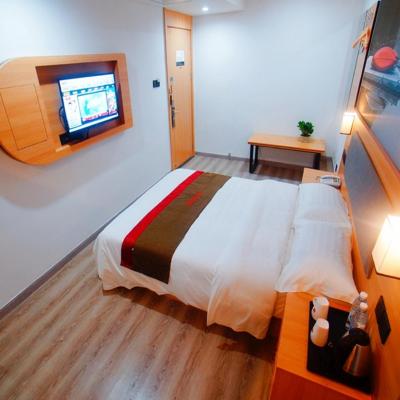 Thank Inn Plus Hotel Jiangsu Suzhou Dushu Lake Dongxing Road (Jinze Ruihua Building, 1655 Donghuan South Road, Wuzhong District 215000 Suzhou)