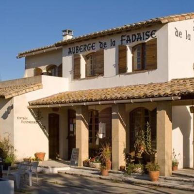 Auberge de la Fadaise (Route d'Arles - Quartier du Pont de Gau  D570 13460 Les Saintes-Maries-de-la-Mer)
