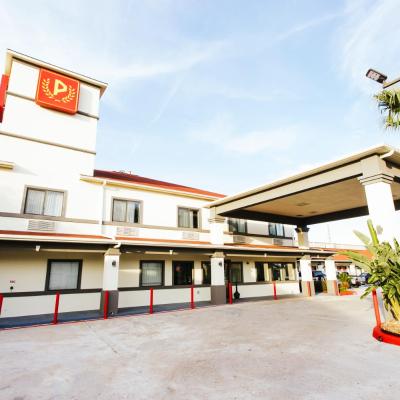 Palace Inn TX-249 (14720 State Highway 249 TX 77036 Houston)