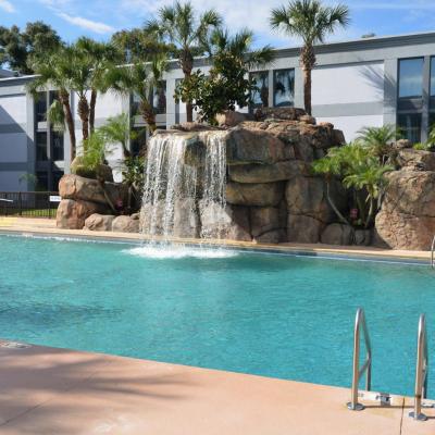 Opal Hotel & Suites (230 West State Road 436 FL 32714 Orlando)