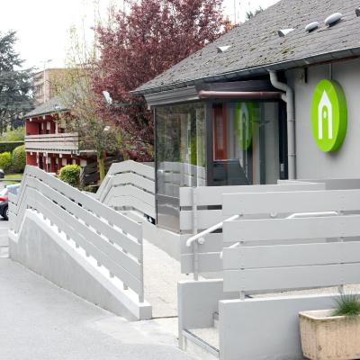 Campanile Lille Sud - CHR (Rue Jean Charles Borda 59000 Lille)