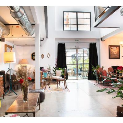 LaNave (Cadarso 19 28008 Madrid)