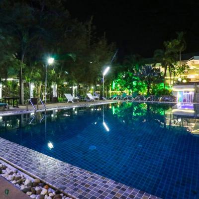 Photo Natural Beach Hotel Pattaya
