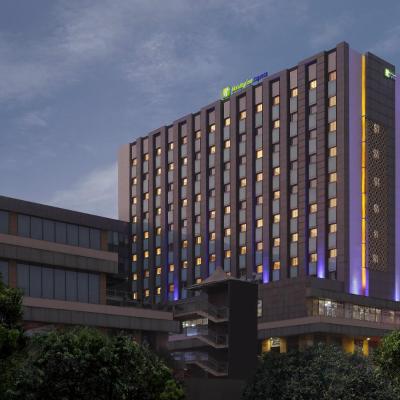 Holiday Inn Express Gurugram Sector 50, an IHG Hotel (Good Earth City Centre 122018 Gurgaon)