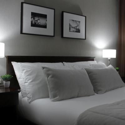 Hotel 8 de Octubre (Paraguay 1420 1061 Buenos Aires)