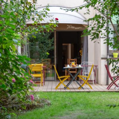 Hôtel République (3 rue du Nord 21000 Dijon)