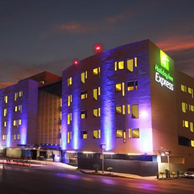 Holiday Inn Express Mexico Aeropuerto, an IHG Hotel (RIO CHURUBUSCO 253 COL GRANJAS 08400 Mexico)