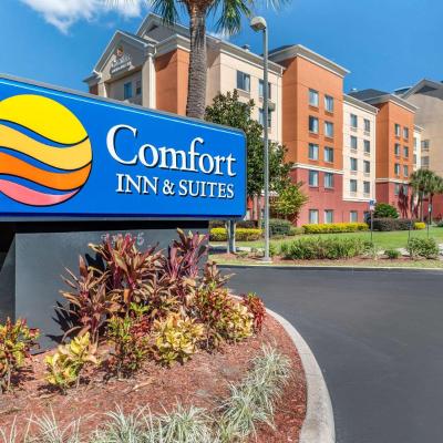 Comfort Inn & Suites Near Universal Orlando Resort-Convention Ctr (7495 Canada Avenue FL 32819 Orlando)