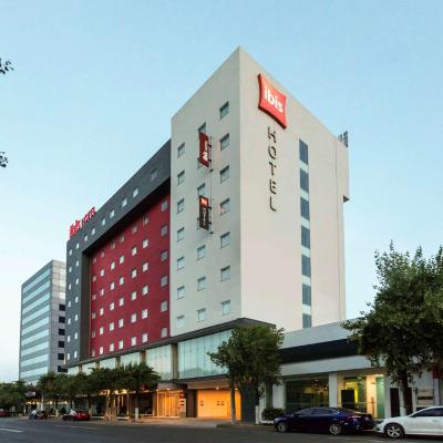 Ibis Mexico Tlalnepantla (Av Sor Juana Ines De La Cruz Numero 132 Colonia Tlalnepantla Centro 54000 Mexico)