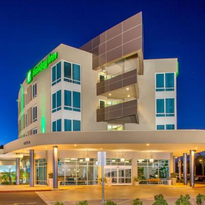 Holiday Inn San Diego Bayside, an IHG Hotel (4875 North Harbor Drive CA 92106 San Diego)