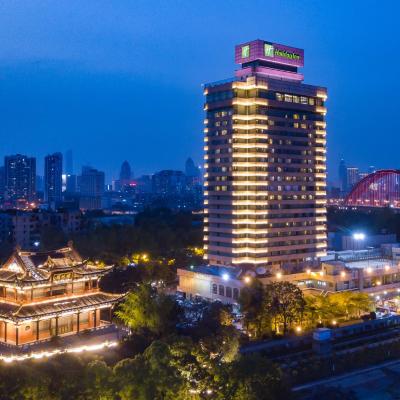 Holiday Inn Wuhan Riverside, an IHG Hotel (No.3 Qingchuan Avenue, Hanyang District 430050 Wuhan)