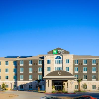 Holiday Inn Express Hotel & Suites Austin NW - Arboretum Area, an IHG Hotel (10711 North Research Boulevard TX 78759 Austin)