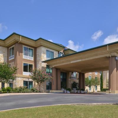 Holiday Inn Express & Suites Austin SW - Sunset Valley, and IHG Hotel (4892 US Hwy 290 West, Sunset Valley TX 78735 Austin)