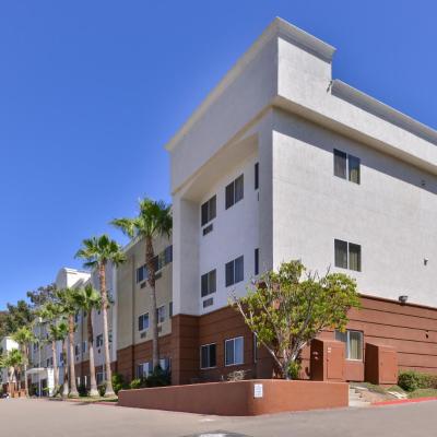 Candlewood Suites San Diego, an IHG Hotel (1335 Hotel Circle South CA 92108 San Diego)