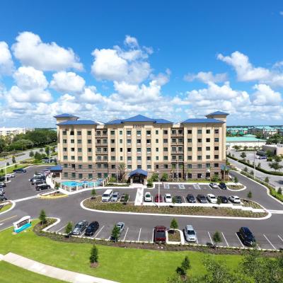 Staybridge Suites Orlando at SeaWorld, an IHG Hotel (6985 Sea Harbor Drive FL 32821 Orlando)
