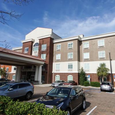 Holiday Inn Express Hotel & Suites Savannah Midtown, an IHG Hotel (11325 Abercorn Street GA 31419 Savannah)