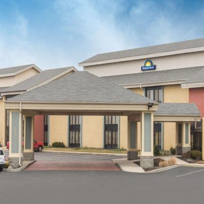 Days Inn by Wyndham Indianapolis Northeast (8300 Craig Street IN 46250 Indianapolis)