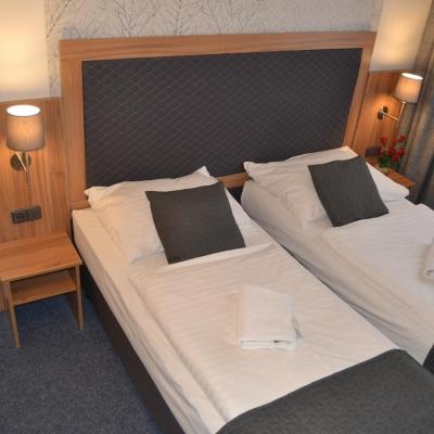 Hotel Bohemians (Modranská 1107/51 14700 Prague)