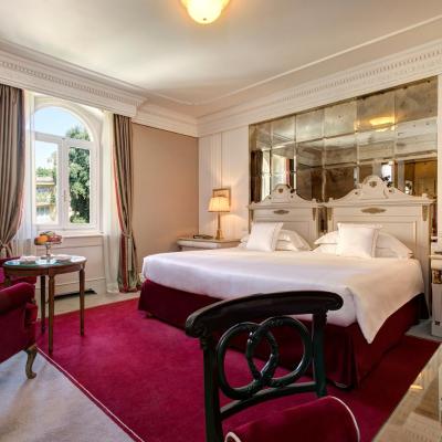 Hotel Regency - Small Luxury Hotels of the World (Piazza M. d'Azeglio 3 50121 Florence)