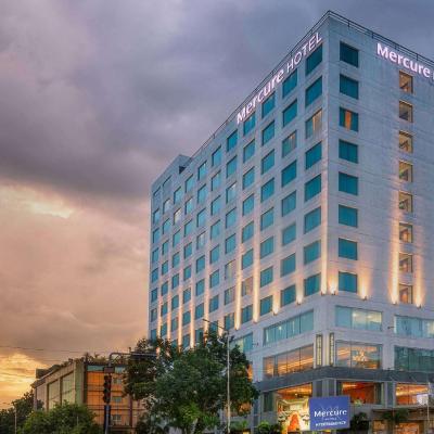 Mercure Hyderabad KCP Banjara Hills, An Accor Hotel (Banjara Hills,  6-3-551 500034 Hyderabad)