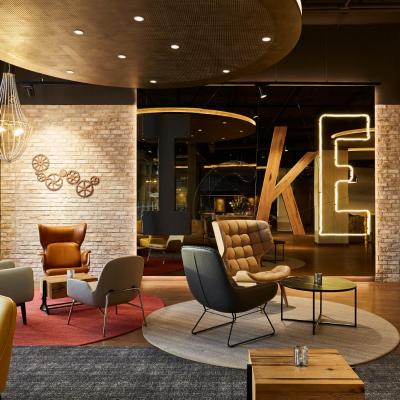 Hotel Indigo Berlin - East Side Gallery (Muehlenstrasse 13-19 10243 Berlin)