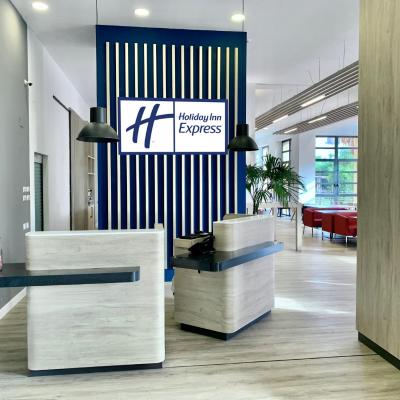 Holiday Inn Express Ciudad de las Ciencias, an IHG Hotel (Escritor Rafael Ferreres, 22 46013 Valence)