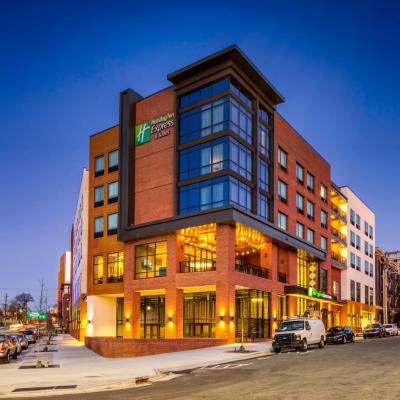 Holiday Inn Express & Suites - Charlotte - South End, an IHG Hotel (1617 South Tryon Street 28203 Charlotte)